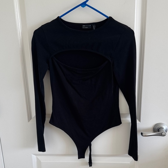 ASOS Design  + Classic Black Cutout Bodysuit - Picture 1 of 3